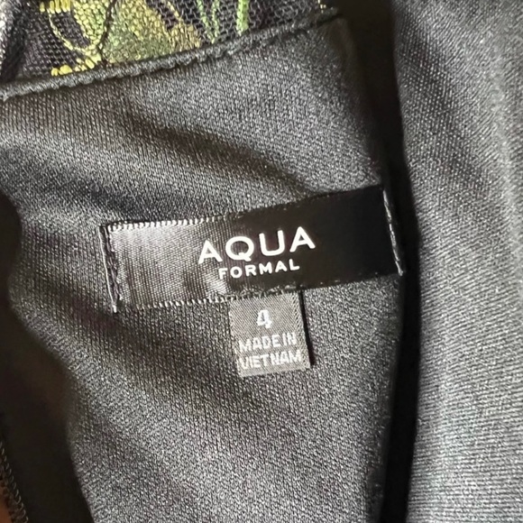 Aqua Formal Embroidered Midi Dress - Picture 4 of 5